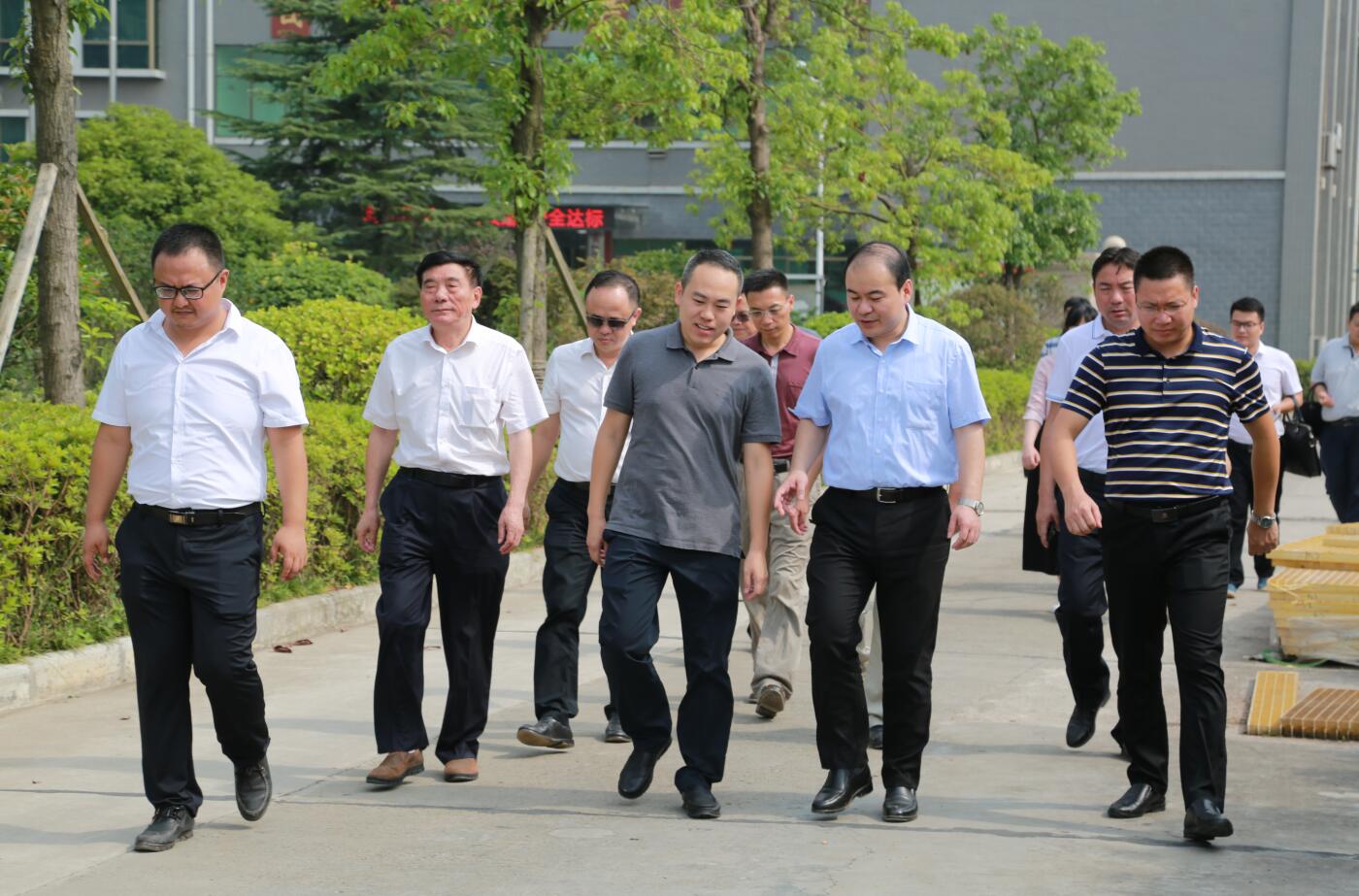 2018年7月，市委常委副市长朱健一行莅临万搏官方网页版-万搏（中国）指导.JPG